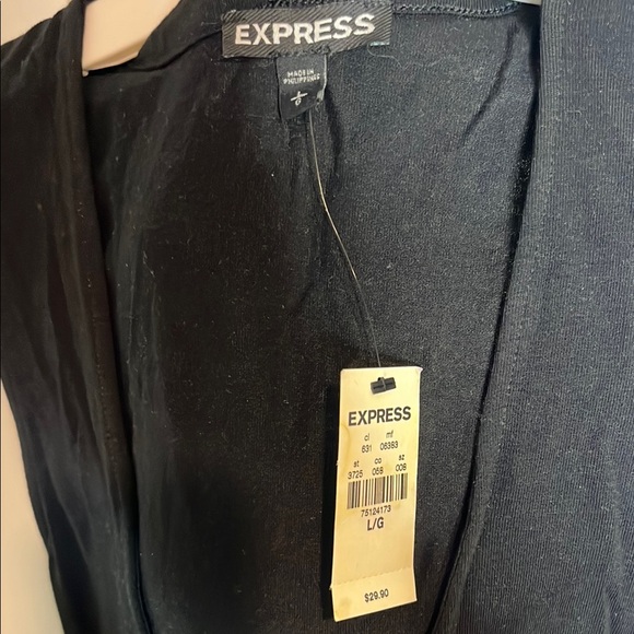 Express Black Cut Out Sleeveless Top - Picture 5 of 8